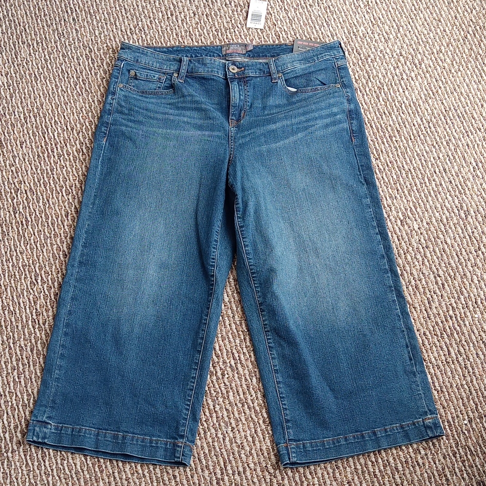 Torrid crop high rise wide leg jeans